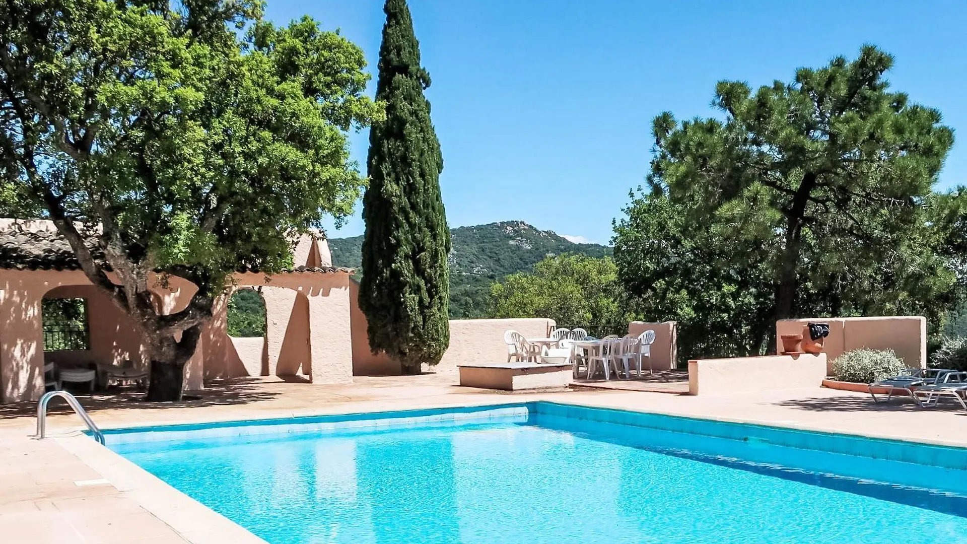 Apartment Village De Silhouette-6 By Interhome Grimaud